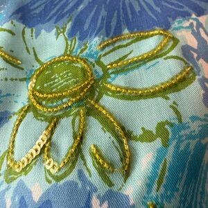 Talbots Soft Tropical Floral Top Embellished with Sequins Size Medium P